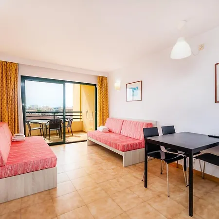 Apto Con Terraza 101 קאלה מילור